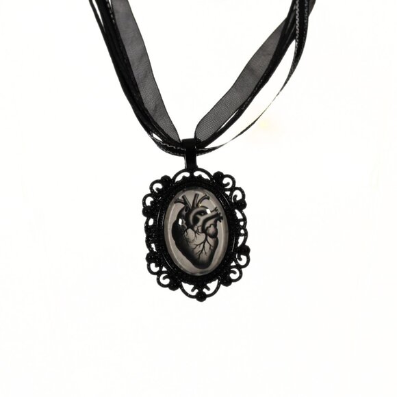 Handmade Gothic Anatomical Heart Necklace Black w/ Silver Metallic Ribbon - Picture 1 of 4